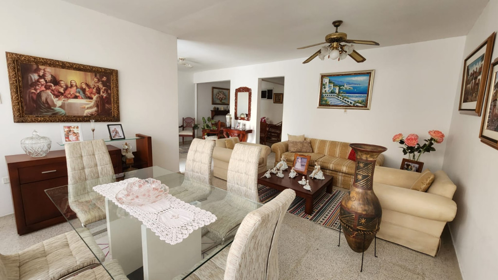 Casa en venta en La Castellana, Montería · foto 2 de 13