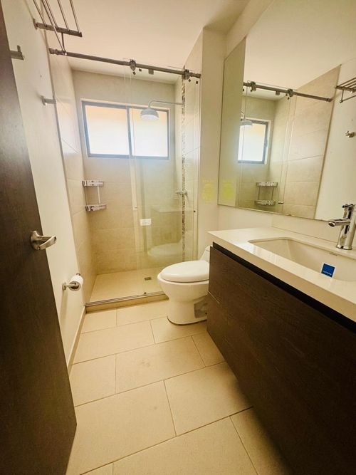Apartamento en venta en Chico Norte, Bogotá · foto 9 de 18