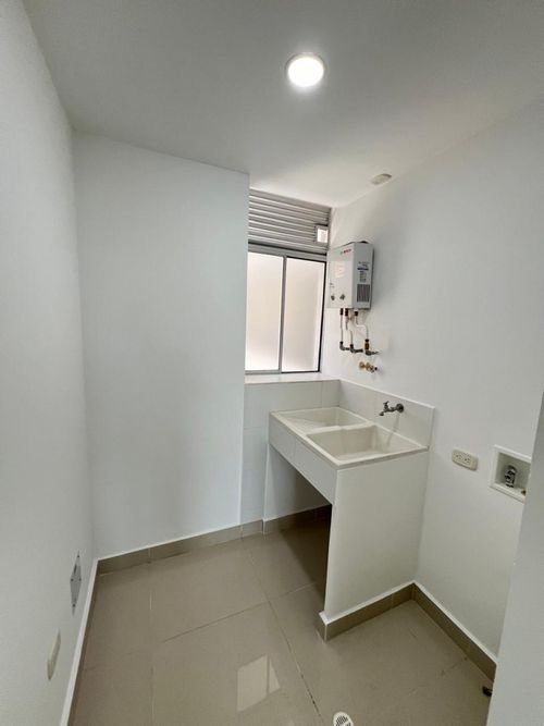 Apartamento de 3 alcobas en venta en Cuarto De Legua - Guadalupe, Cali, 110 m² · foto 21 de 21