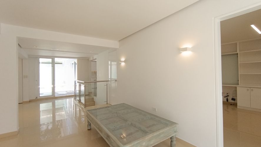 Casa de 3 alcobas en venta en Santa Monica, Cali, 465 m² · foto 6 de 24