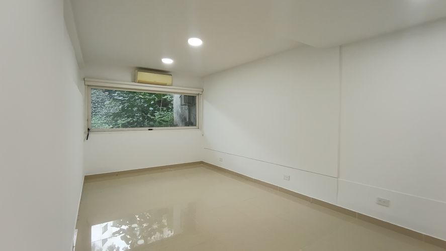 Casa de 3 alcobas en venta en Santa Monica, Cali, 465 m² · foto 12 de 24