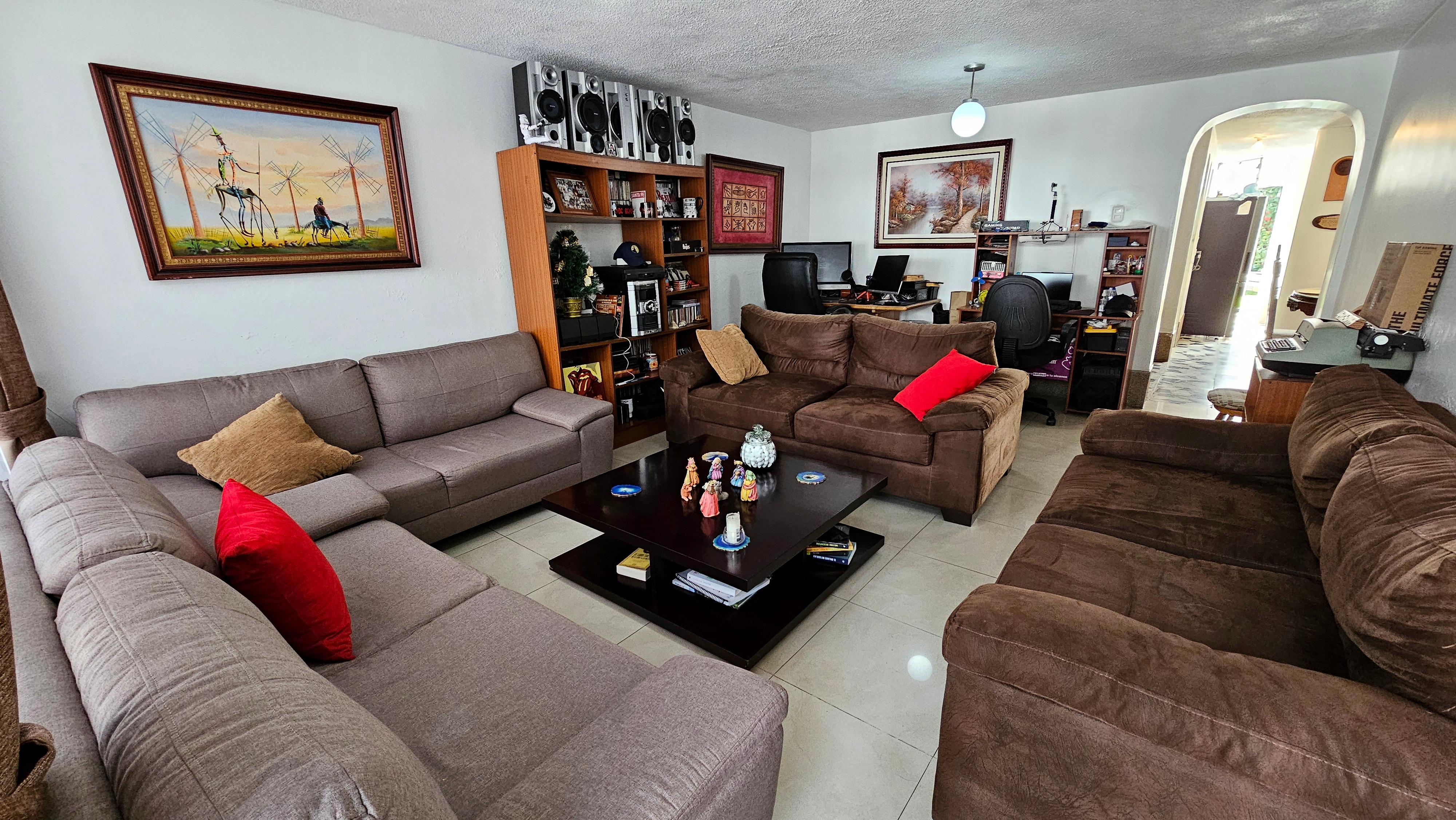 Casa en venta en San Miguel, Bogotá · foto 4 de 24