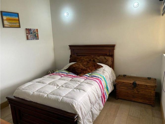 Casa de 3 alcobas en venta en Escobero, Envigado, 315 m² · foto 6 de 16