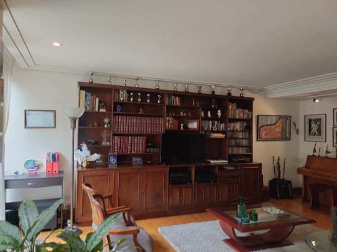 Apartamento de 4 alcobas en venta en El Poblado, Medellín, 236 m² · foto 10 de 19