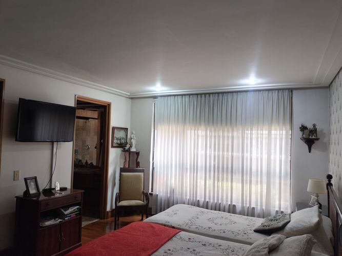 Apartamento de 4 alcobas en venta en El Poblado, Medellín, 236 m² · foto 12 de 19