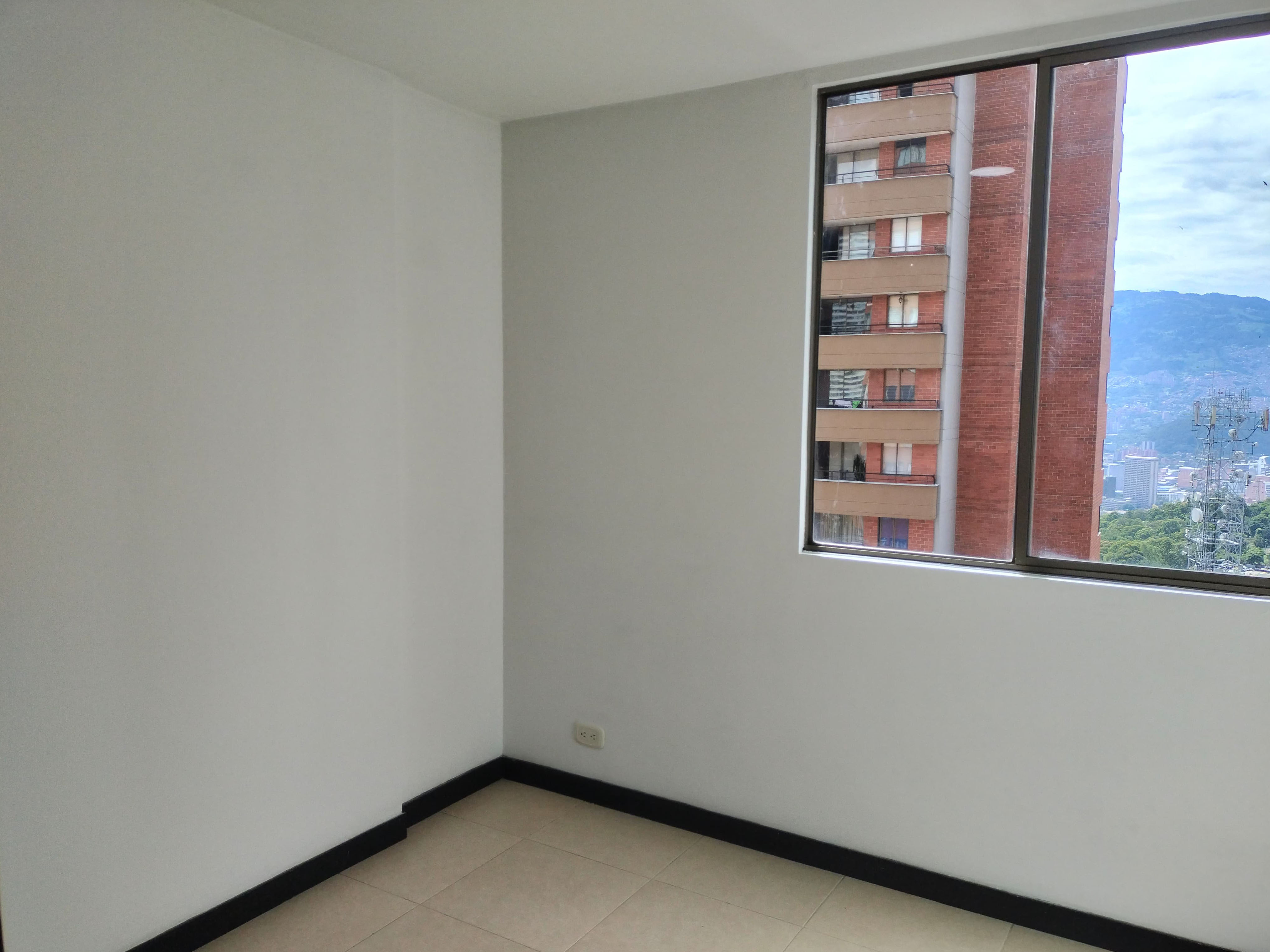 Apartamento en venta en El Poblado, Medellín · foto 16 de 16