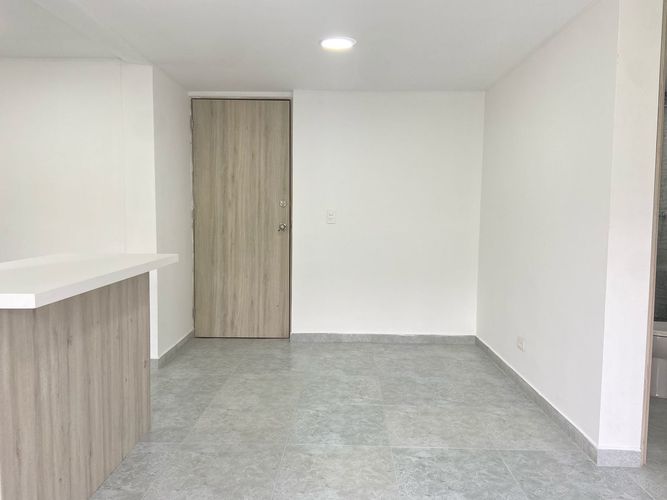 Apartamento de 3 alcobas en venta en Vereda San Jose, Sabaneta, 55 m² · foto 2 de 19