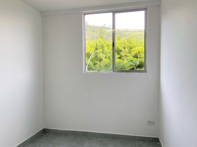 Apartamento de 3 alcobas en venta en Vereda San Jose, Sabaneta, 55 m² · foto 3 de 19