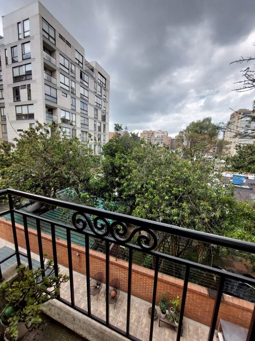 Apartamento de 3 alcobas en venta en Chico Norte, Bogotá, 120 m² · foto 4 de 24