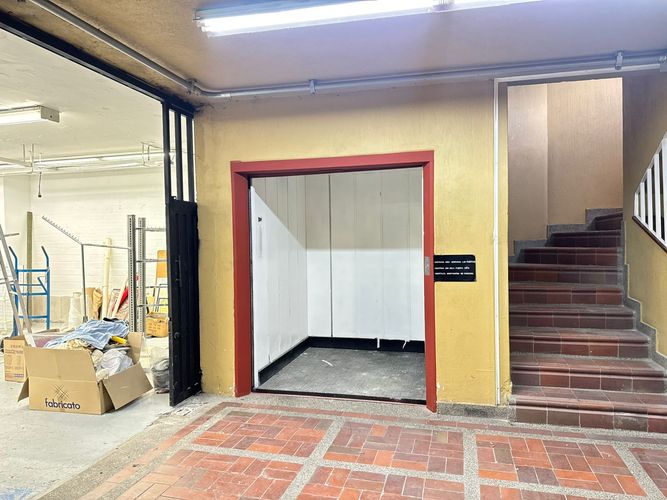 Bodega en venta en Trinidad, Medellín, 1940 m² · foto 13 de 19