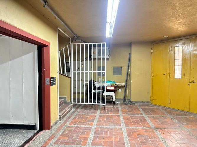 Bodega en arriendo en Trinidad, Medellín, 1940 m² · foto 10 de 19