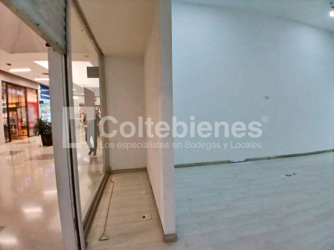 Local en venta en La Candelaria, Medellín, 52 m² · foto 3 de 14