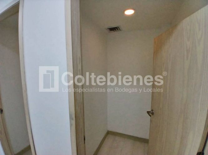 Local en venta en La Candelaria, Medellín, 52 m² · foto 7 de 14