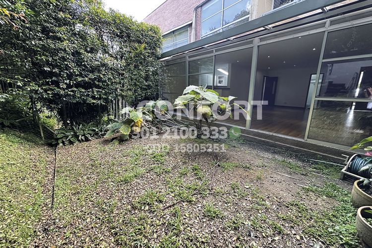 Casa de 3 alcobas en arriendo en El Tesoro, Medellín, 232 m² · foto 7 de 24