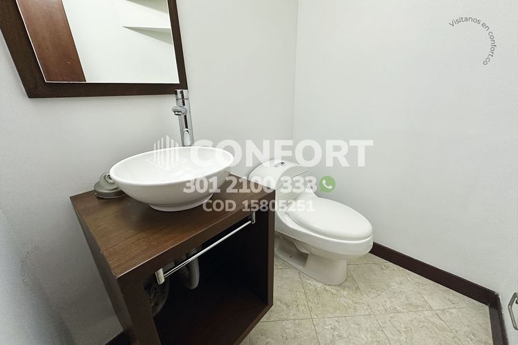 Casa de 3 alcobas en arriendo en El Tesoro, Medellín, 232 m² · foto 11 de 24