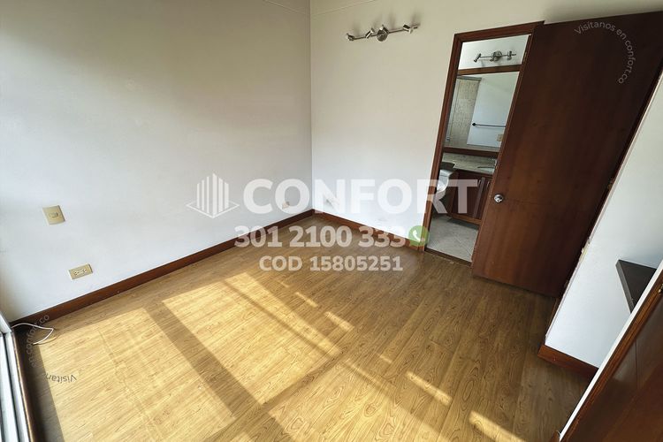 Casa de 3 alcobas en arriendo en El Tesoro, Medellín, 232 m² · foto 22 de 24