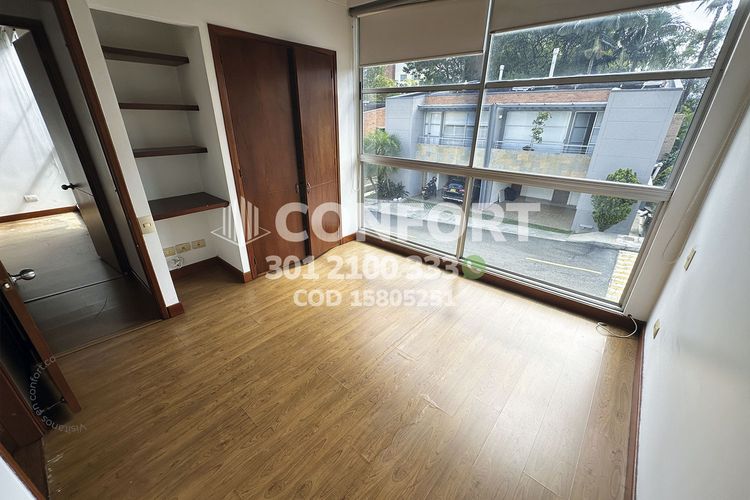 Casa de 3 alcobas en arriendo en El Tesoro, Medellín, 232 m² · foto 24 de 24