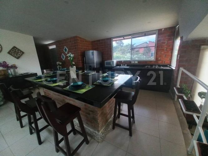 Casa de 3 alcobas en venta en Santa Elena, Jamundí, 220 m² · foto 7 de 24