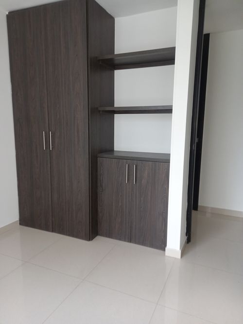 Apartamento de 4 alcobas en venta en Valle Del Lili, Cali, 98 m² · foto 17 de 24