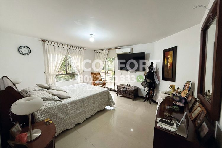 Apartamento de 3 alcobas en venta en Conquistadores, Medellín, 120 m² · foto 13 de 16