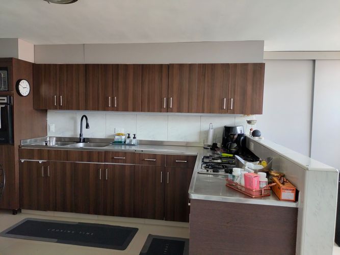 Apartamento de 3 alcobas en arriendo en El Poblado, Medellín, 214 m² · foto 4 de 18