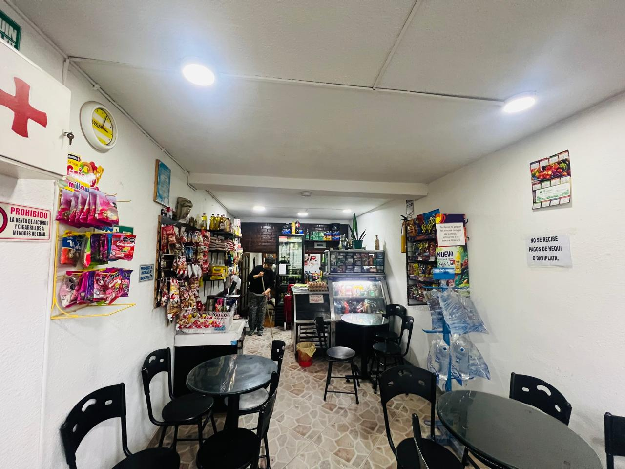 Casa en venta en Engativá, Bogotá · foto 2 de 14