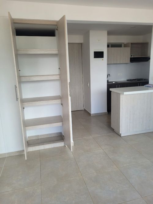 Apartamento de 2 alcobas en venta en Niquia, Bello, 50 m² · foto 5 de 17