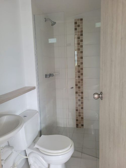 Apartamento de 2 alcobas en venta en Niquia, Bello, 50 m² · foto 13 de 17