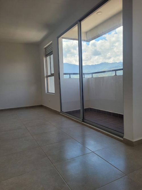 Apartamento de 2 alcobas en venta en Niquia, Bello, 50 m² · foto 14 de 17