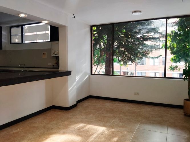 Apartamento en venta en El Poblado, Medellín · foto 7 de 15