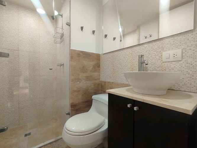 Apartamento en venta en El Poblado, Medellín · foto 14 de 15