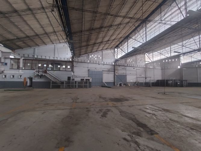 Local en arriendo en San Nicolas, Cali · foto 11 de 19