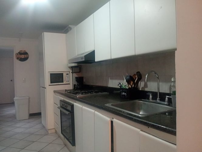 Apartamento de 3 alcobas en arriendo en Laureles, Medellín, 130 m² · foto 5 de 16