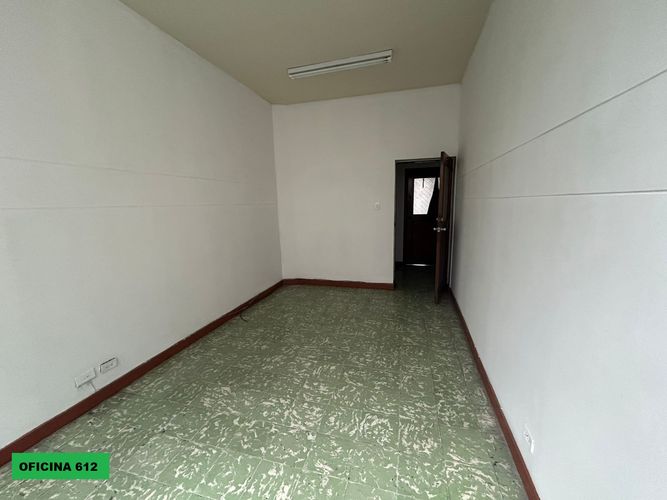 Oficina en arriendo en Sector Plaza De Bolivar, Pereira, 26 m² · foto 5 de 10