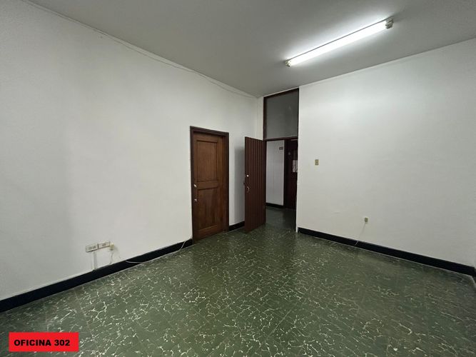 Oficina en arriendo en Sector Plaza De Bolivar, Pereira, 26 m² · foto 7 de 10