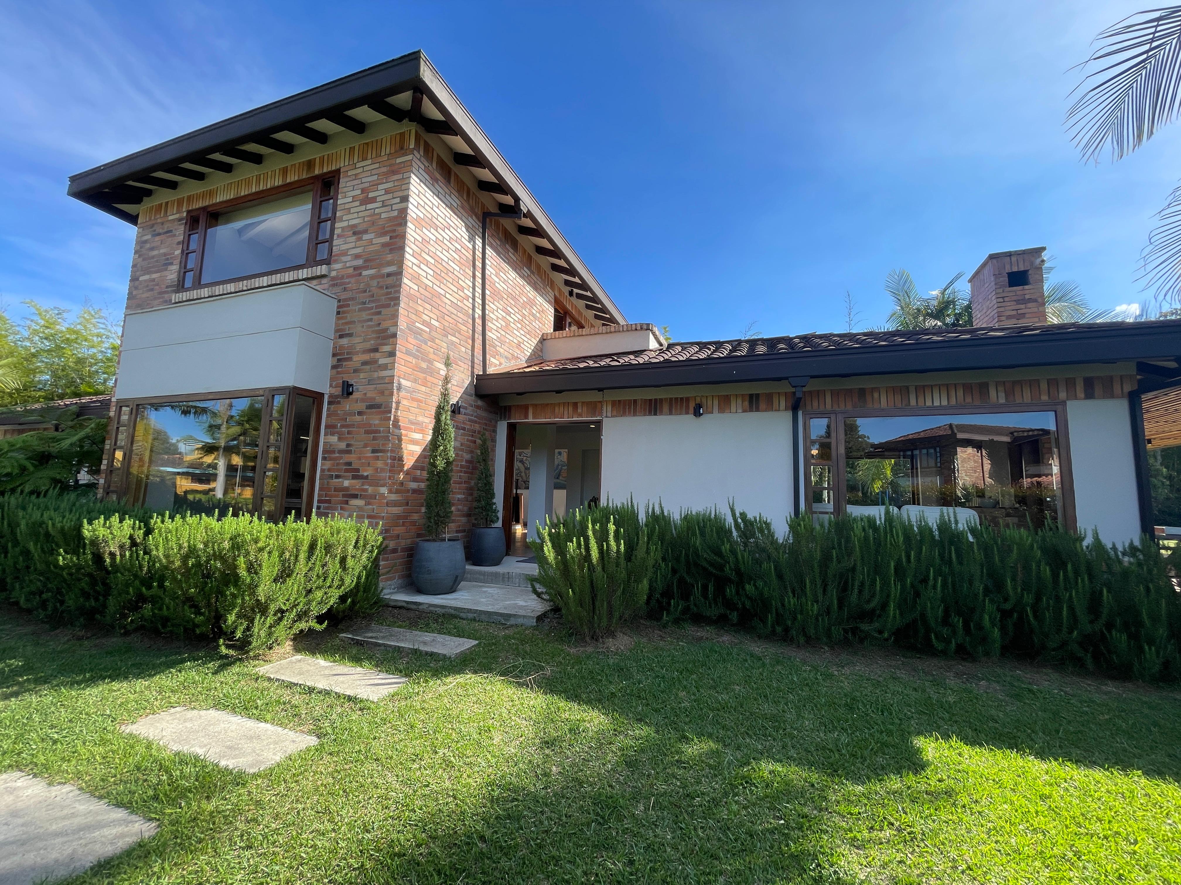 -1BR House in Cabeceras de llanogrande (5000 m²)