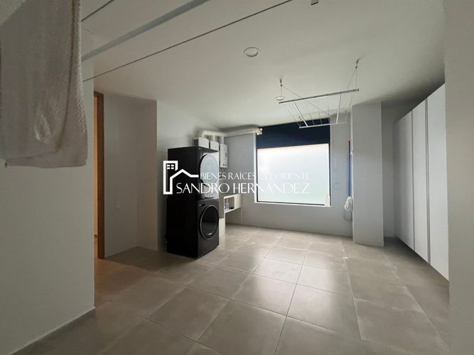 Casa de 5 alcobas en venta en Ruitoque, Piedecuesta, 839 m² · foto 23 de 24