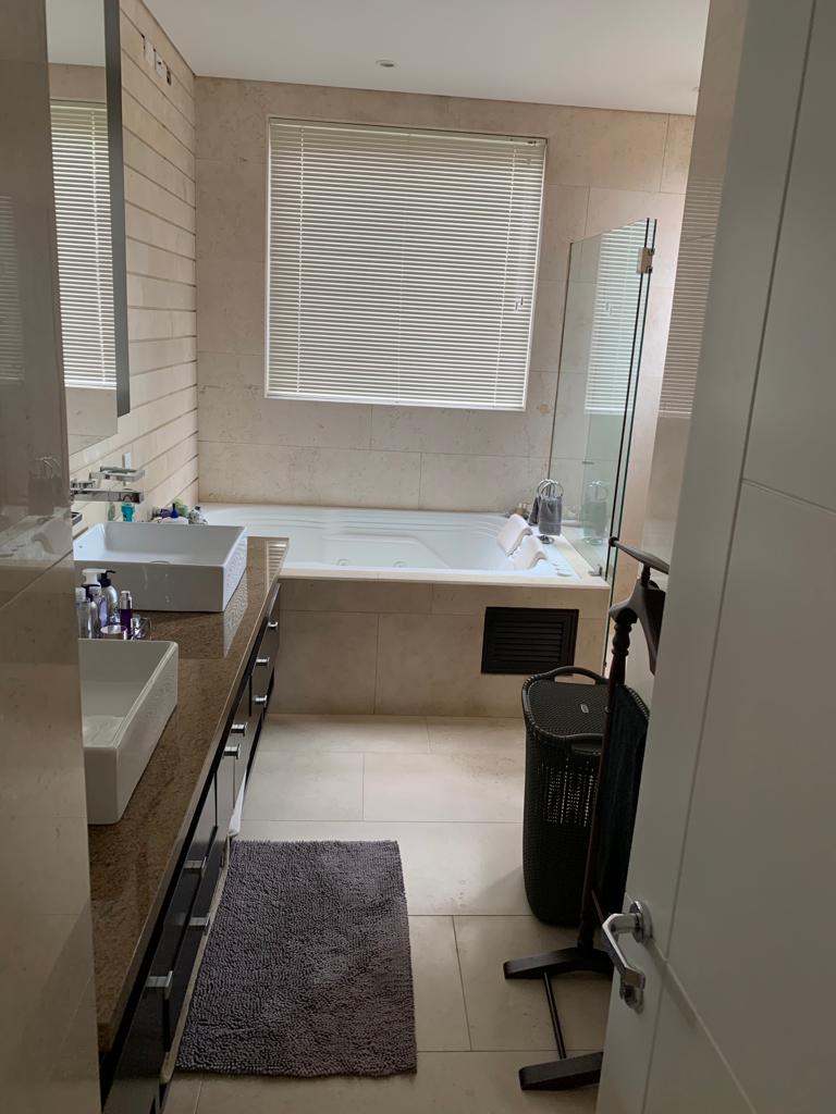 Apartamento en venta en Los Rosales, Bogotá · foto 12 de 24
