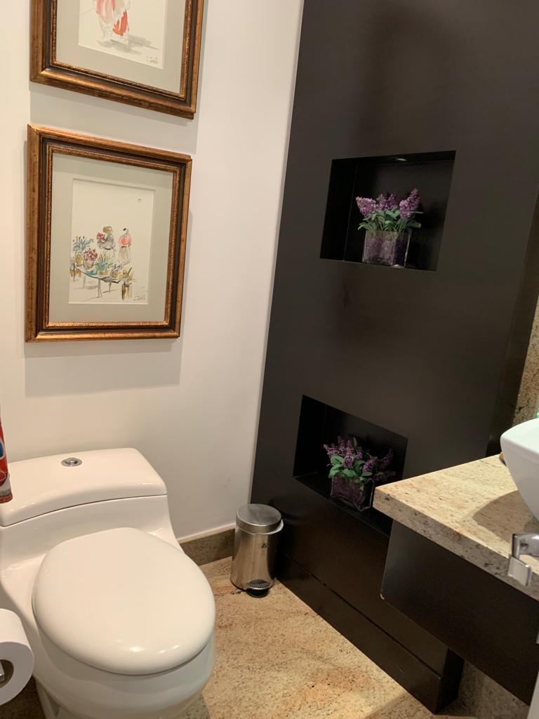 Apartamento en venta en Los Rosales, Bogotá · foto 18 de 24