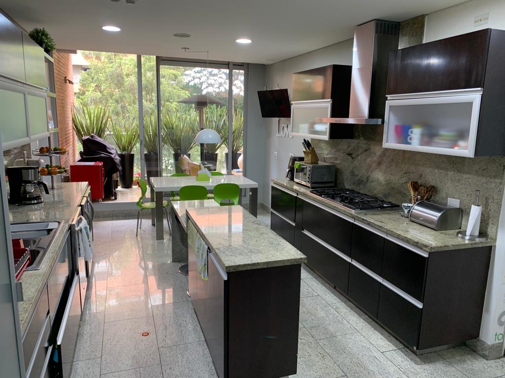 Apartamento en venta en Los Rosales, Bogotá · foto 22 de 24