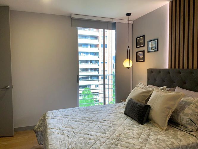 Apartamento de 2 alcobas en arriendo en El Poblado, Medellín, 72 m² · foto 8 de 14