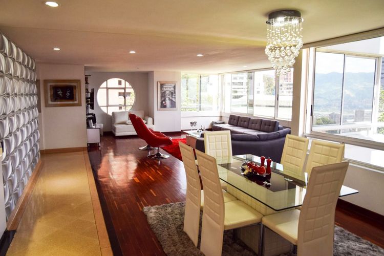 Apartamento de 3 alcobas en arriendo en El Poblado, Medellín, 180 m² · foto 7 de 18