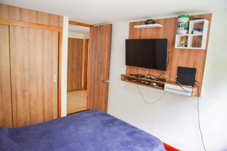 Apartamento de 3 alcobas en arriendo en El Poblado, Medellín, 180 m² · foto 13 de 18