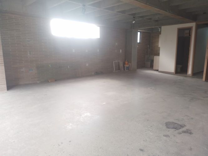Oficina en arriendo en El Poblado, Medellín, 70 m² · foto 5 de 7