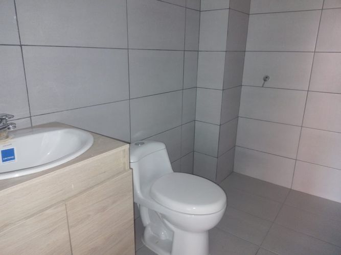 Oficina en arriendo en El Poblado, Medellín, 70 m² · foto 7 de 7