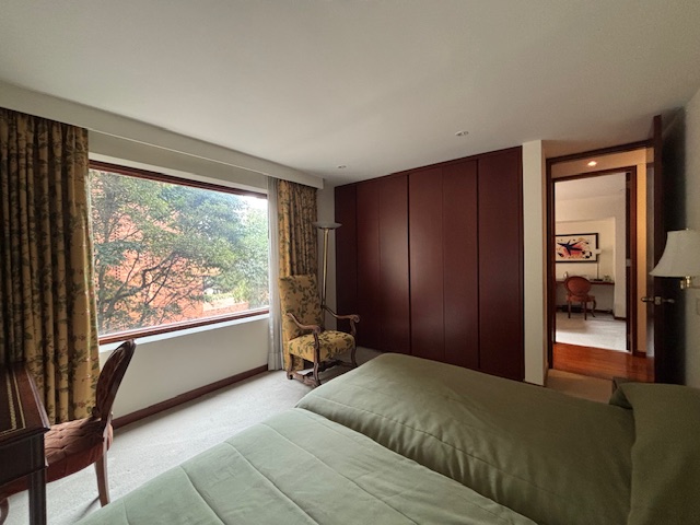 Apartamento en venta en Los Rosales, Bogotá · foto 17 de 24