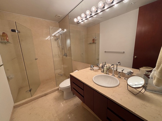 Apartamento en venta en Los Rosales, Bogotá · foto 18 de 24