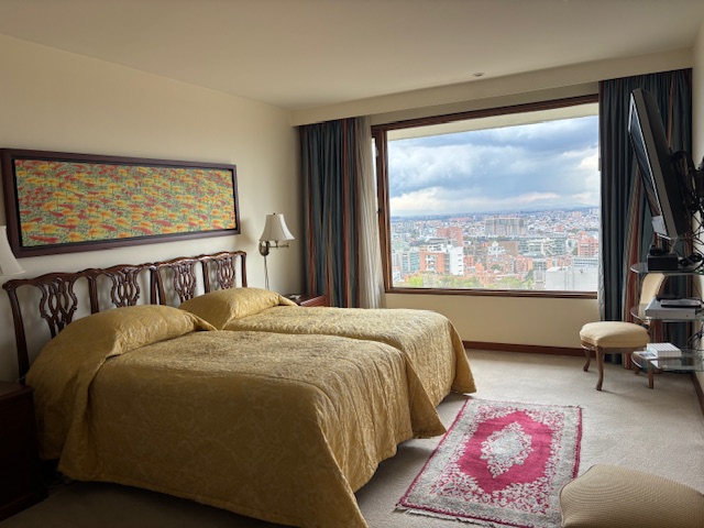 Apartamento en venta en Los Rosales, Bogotá · foto 13 de 24
