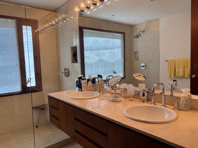 Apartamento en venta en Los Rosales, Bogotá · foto 14 de 24