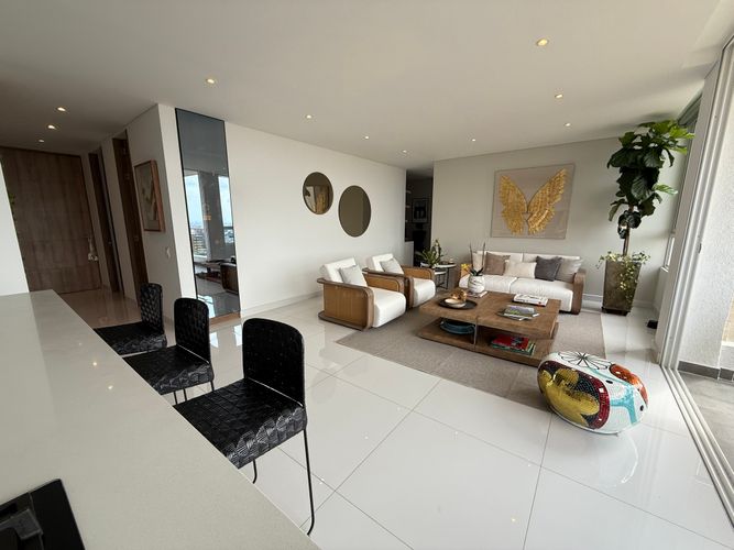 Apartamento de 3 alcobas en venta en Ciudad Jardin, Cali, 164 m² · foto 3 de 20